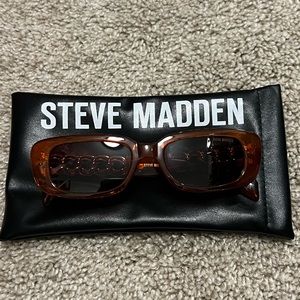 Steve Madden sunglasses